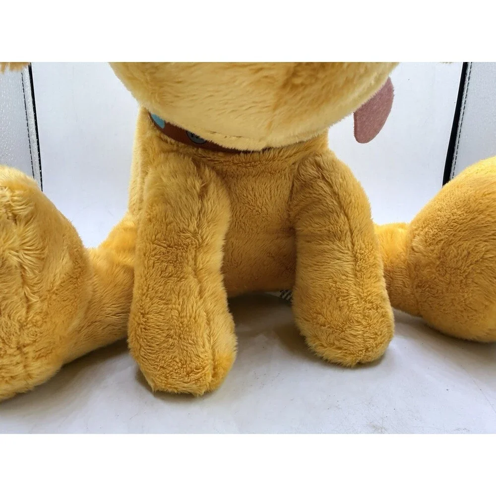 Disney Parks Up Dug The Pixar Dog From Up Big Feet 10